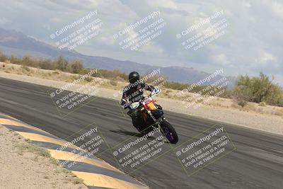 media/May-05-2025-Moto Forza (Mon) [[3c1838c5e5]]/3-C Group/Session 2 (Turn 7 Inside)/